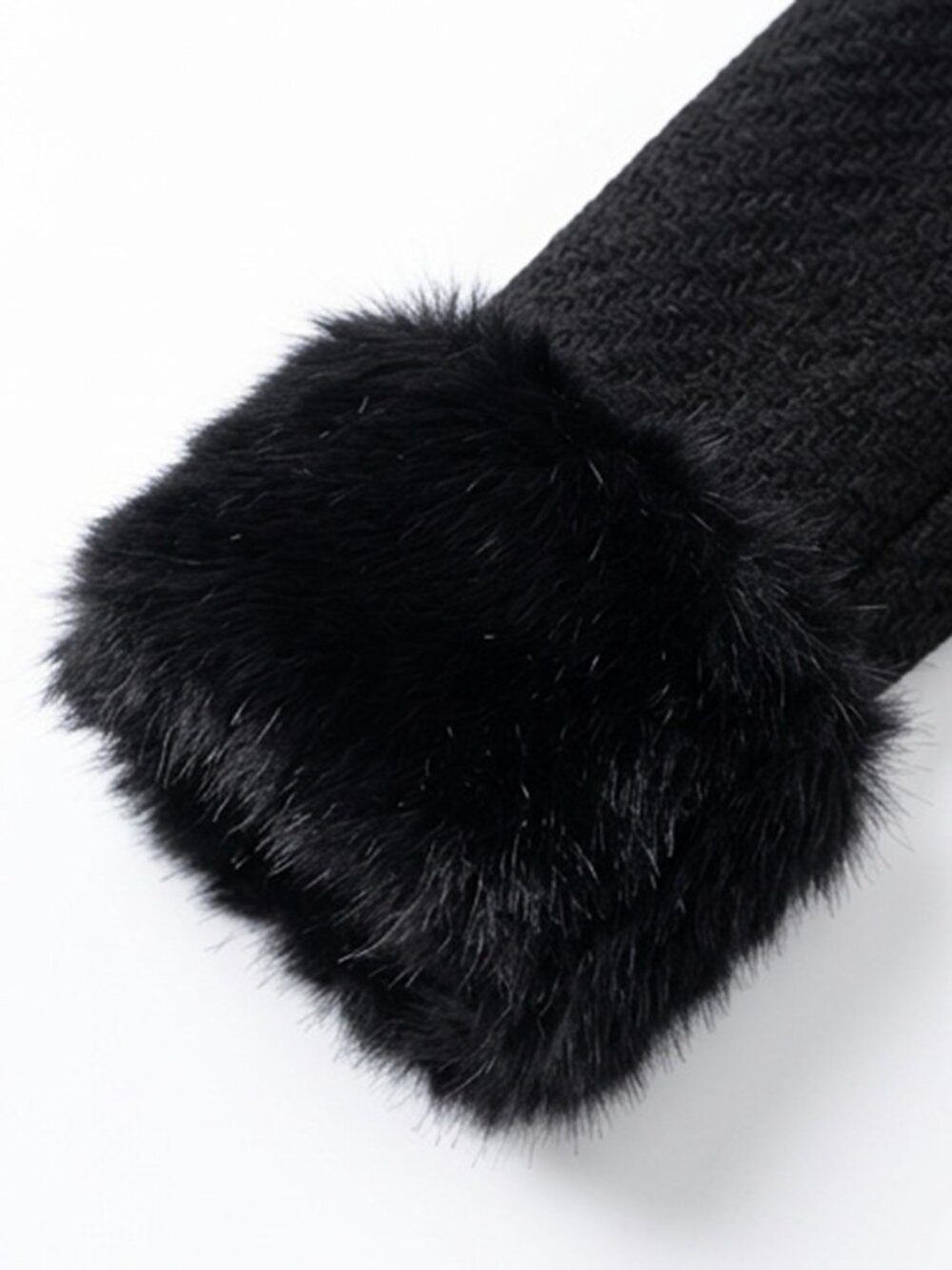 Black Elegant Women's Coat With Patchwork Fur Cuffs And Single-Breasted Buttons - Picture 6 of 7